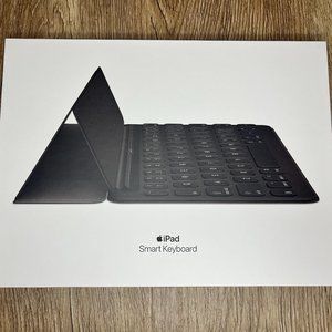 Apple Smart iPad Keyboard NIB